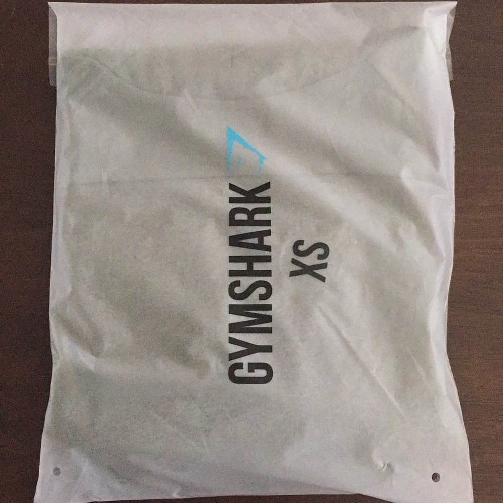 NEW Gymshark Nikki B Cropped Surface Hoodie Dark Olive XS - Picture 4 of 5